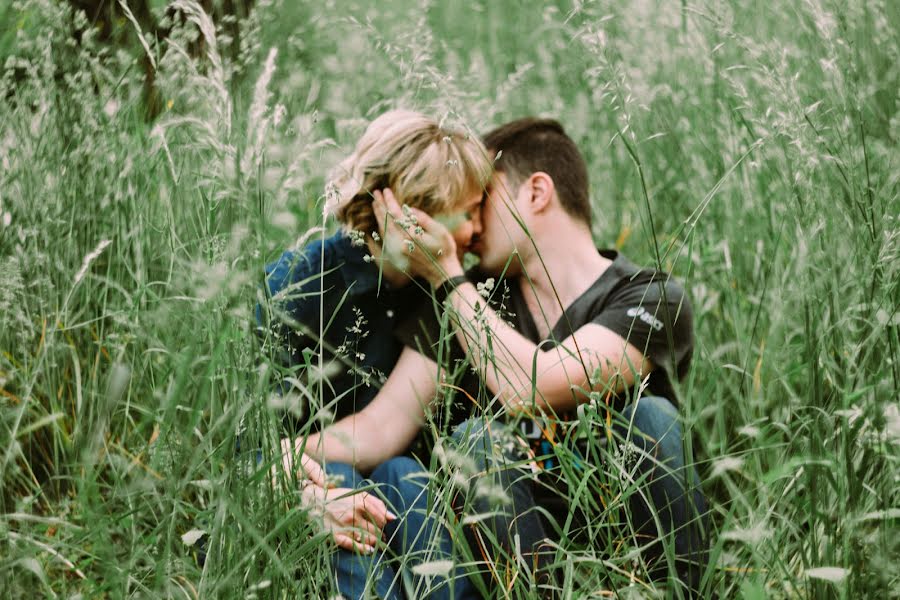 Wedding photographer Olya Oborina (zenjoffe). Photo of 16 June 2017