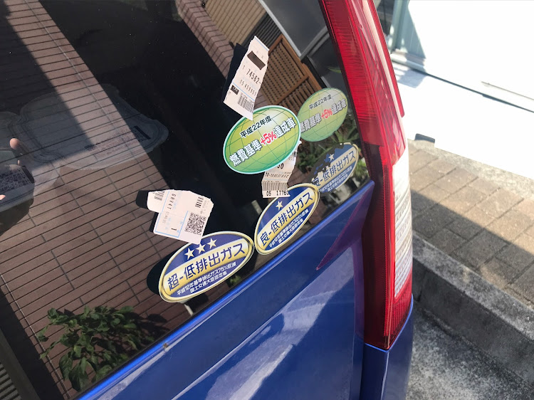 ミラのミラ・マフラーチェンジ・無鉛ステッカー・ダウンサスつけたいに関するカスタム事例の投稿画像4枚目