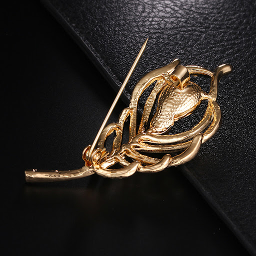 Title 5, Exclusieve rhinestone veerbroche, perfect om ee...