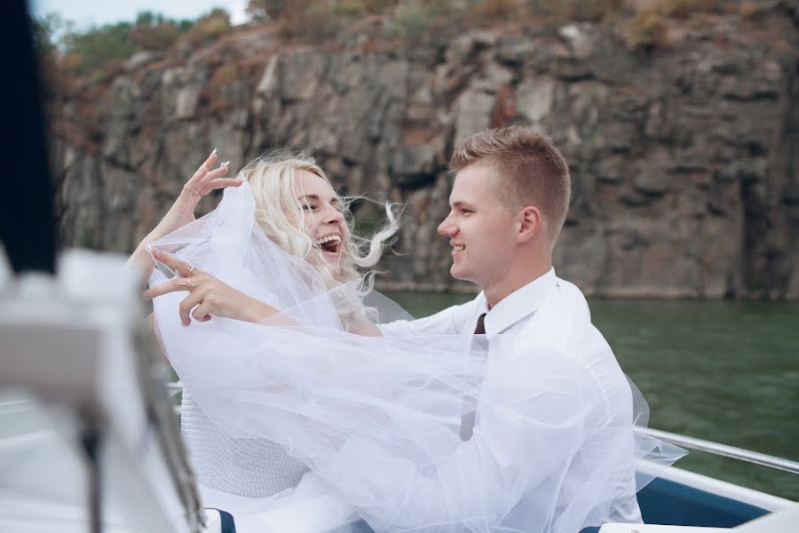 Fotografo di matrimoni Oleksandr Savrasykh (worldslim). Foto del 30 marzo 2019