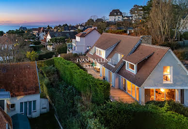 Maison en bord de mer avec jardin 8