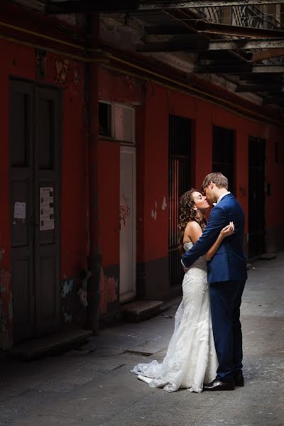 Fotografo di matrimoni Alex Constantinescu (lensofalex). Foto del 17 gennaio 2018