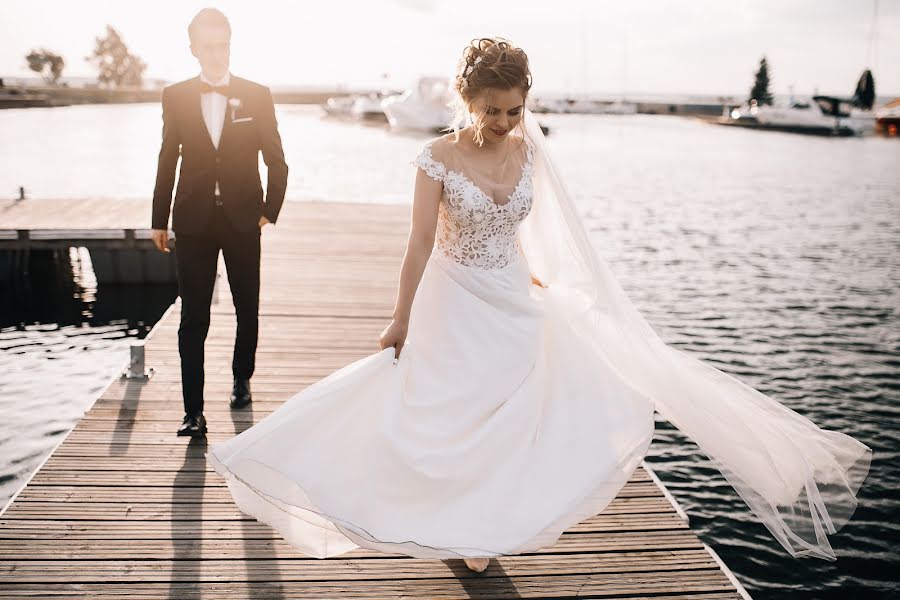 Wedding photographer Oleg Zaycev (olegzaicev). Photo of 27 April 2018