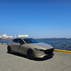 MAZDA3