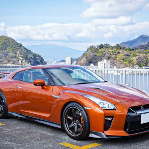 NISSAN GT-R R35