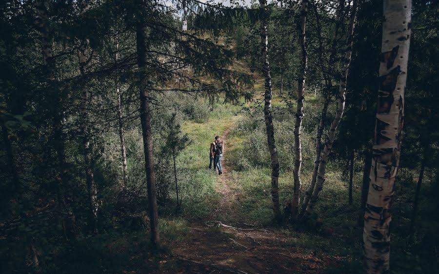 Wedding photographer Pavel Frank (frank). Photo of 7 August 2015