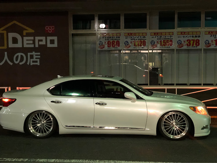 LSのLS460・VIPCARに関するカスタム事例の投稿画像1枚目