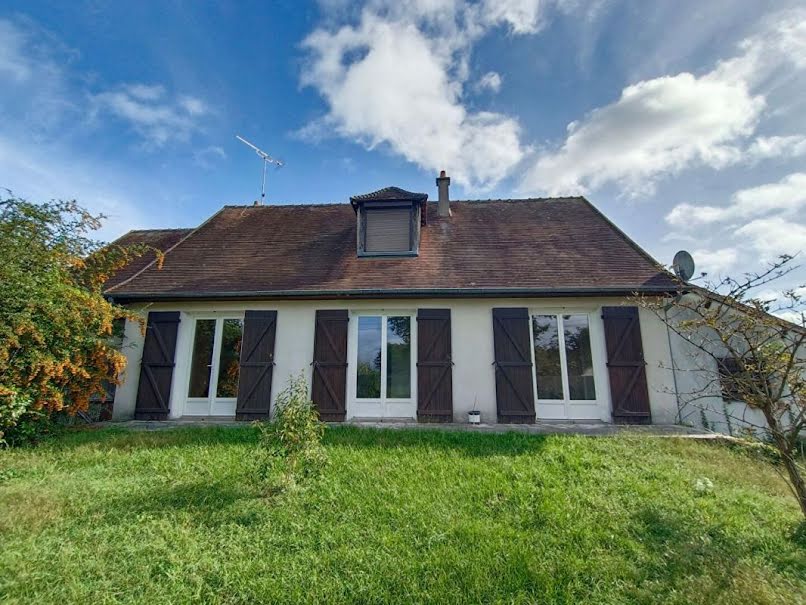 Vente maison 4 pièces 121.89 m² à Romorantin-Lanthenay (41200), 141 000 €