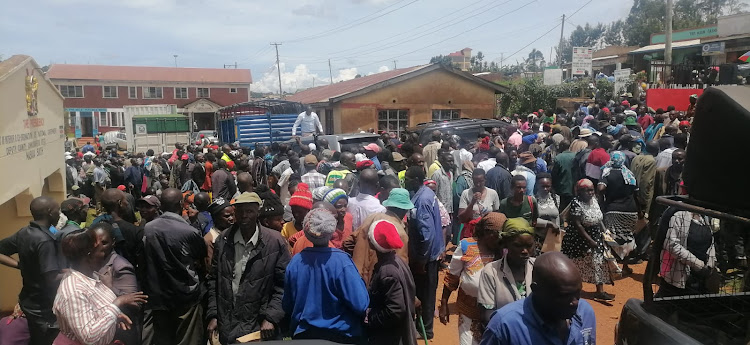 Residents of Masimba in Kisii during bursary applications (IMAGE BY MAGATI OBEBO)