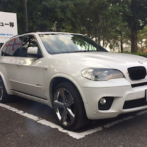 X5 E70