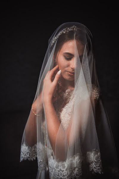 Fotógrafo de casamento Yuliya Kholodnaya (holodnaya). Foto de 12 de agosto 2018