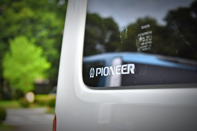 レジアスエースバンのVAN LIFE MOTORS・車中泊・道の駅・vanlife・ドライブに関するカスタム事例の投稿画像2枚目