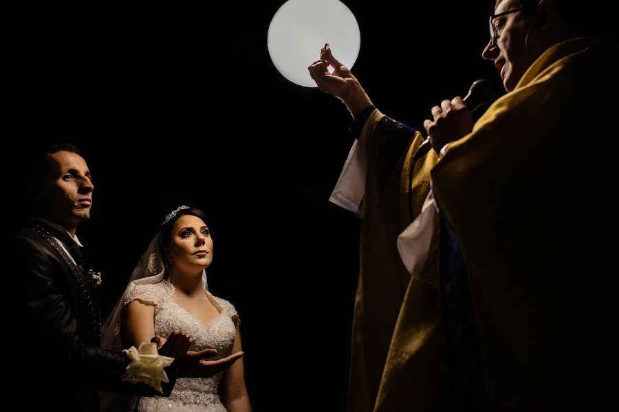 Fotógrafo de casamento Danilo Almeida (areadafotografia). Foto de 31 de maio 2021