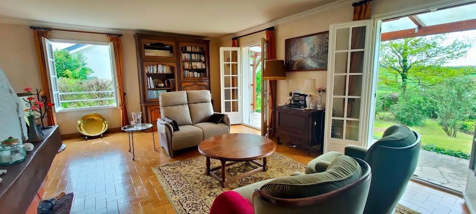 Vente maison 6 pièces 125 m² à Chaumot (58800), 134 000 €