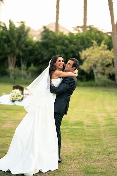 Fotógrafo de casamento Osama Momtaz (momtaz). Foto de 12 de outubro 2023