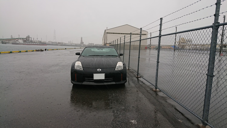 フェアレディZのリップが着いた幸せ😊・昼間の📸活・Zが、ドンドン好きになる😍💘・雨の運転、気をつけて❗ご安全に～に関するカスタム事例の投稿画像2枚目