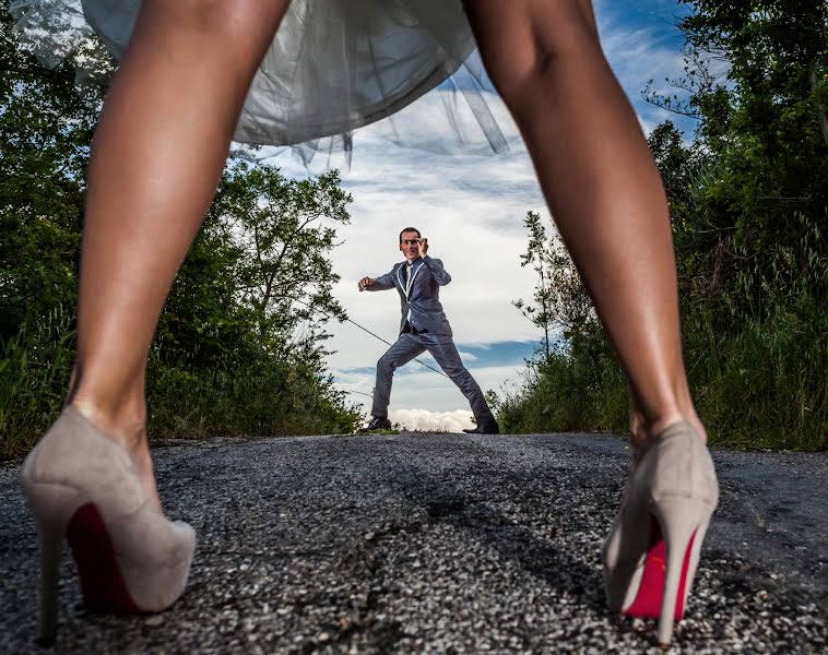 Fotografo di matrimoni Cristian Mihaila (cristianmihaila). Foto del 15 ottobre 2017