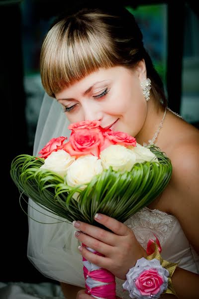 Wedding photographer Anya Volkova (anna19). Photo of 10 May 2014