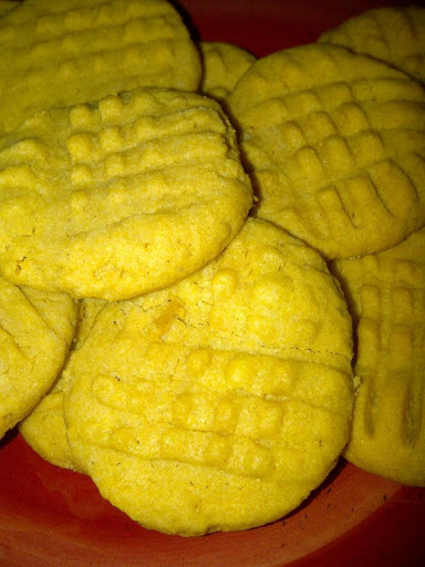 The easiest peanut butter cookies I ever made!