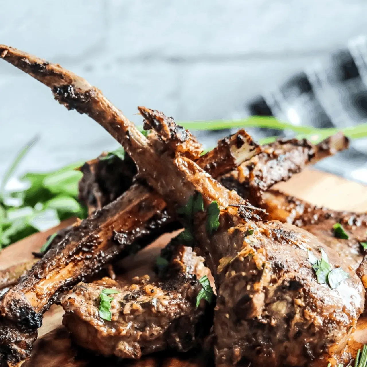 Lamb Chops with Garlic & Rosemary Recipe (Lamb Lollipops) - Kitchen Swagger