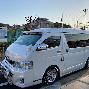 ハイエースバン TRH200V