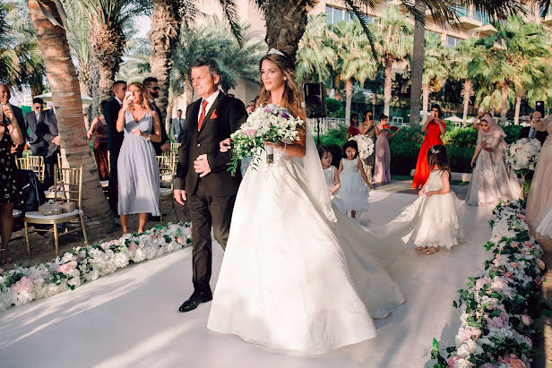 Wedding photographer Lidiya Beloshapkina (beloshapkina). Photo of 25 March 2020