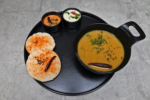 Podi Idli Sambhar [2 Pieces]