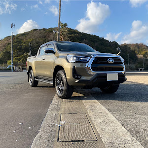 ハイラックス GUN125