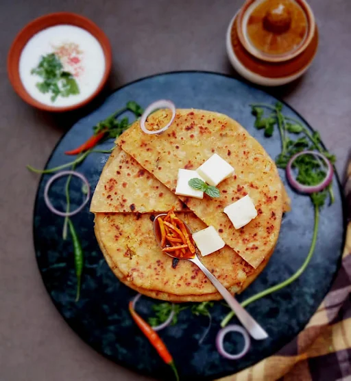 Aloo Methi Paratha