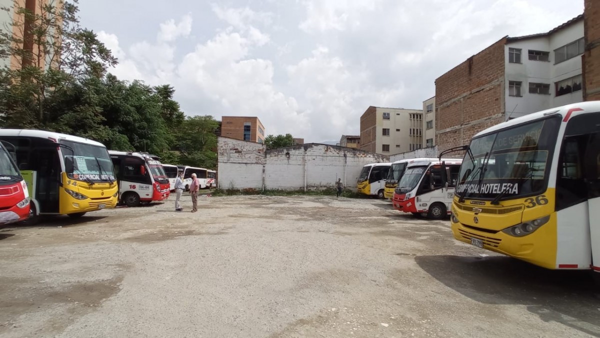 Bodegas para Arriendo en Los colores