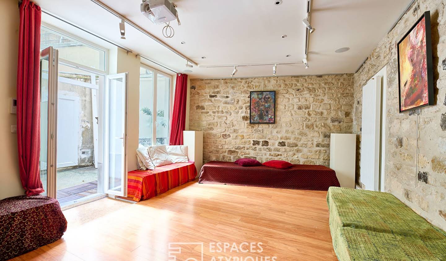 Apartment with terrace Paris 18th