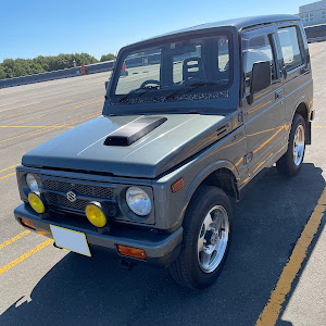 ジムニー JA11V