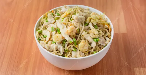 Mixed Hakka Noodles