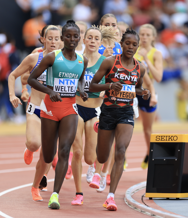 Faith Kipyegon and Ethiopia's Diribe Welteji leads the pack in 1500m race in Budapest