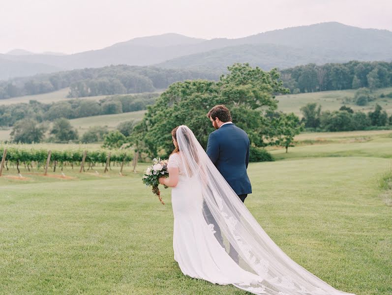 Fotógrafo de casamento Katie Stoops (katiestoops). Foto de 29 de dezembro 2019