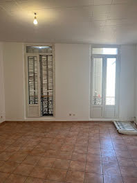 appartement à Marseille 5ème (13)