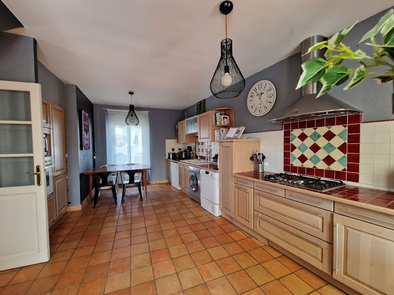 Vente maison 6 pièces 163 m² à Montfort-le-Gesnois (72450), 238 500 €