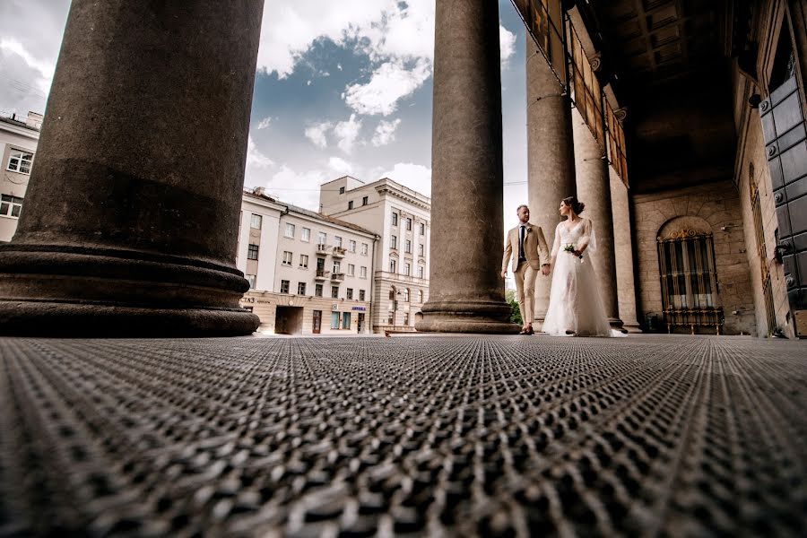 Fotografo di matrimoni Aleksandr Velimovich (velimovich). Foto del 5 ottobre 2020