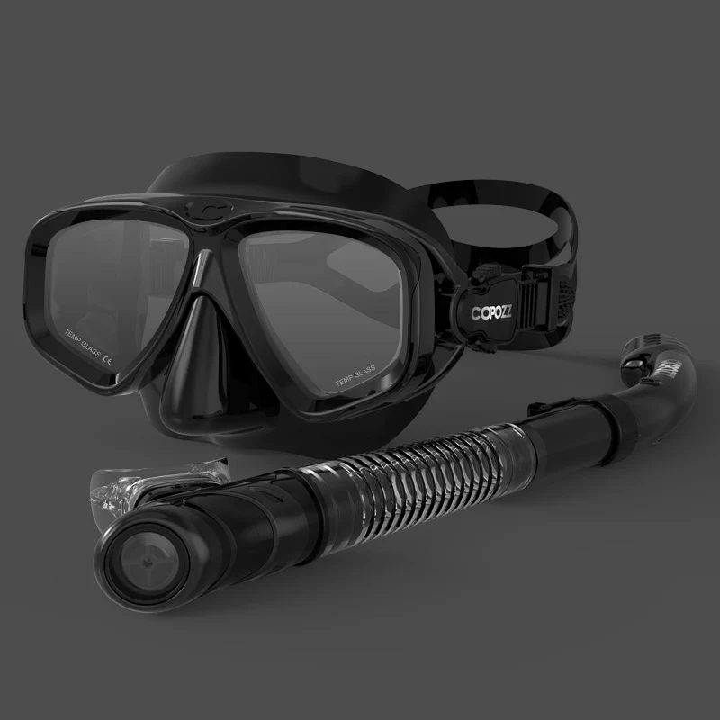 Duikbril en snorkel set voor helder zicht onder water. Geniet van uw wateravonturen met deze complete en comfortabele set. Perfect voor snorkelen.