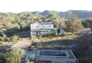 Maison avec piscine et terrasse 3