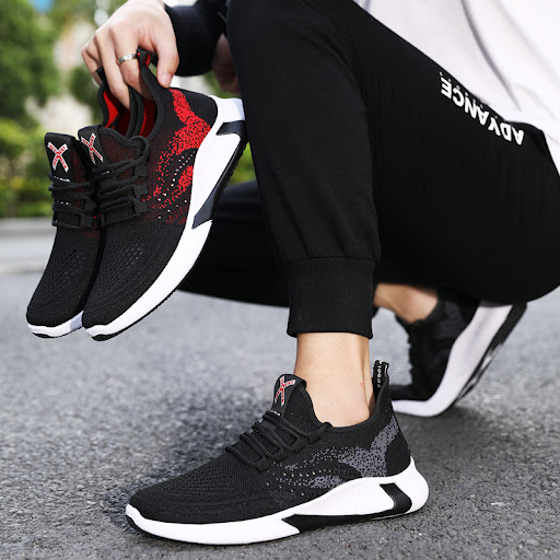 Title 4, Fast running shoes for peak performance. Experi...