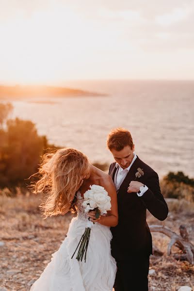 Fotógrafo de casamento Zvonimir Kusec (onedaystudio). Foto de 18 de dezembro 2023