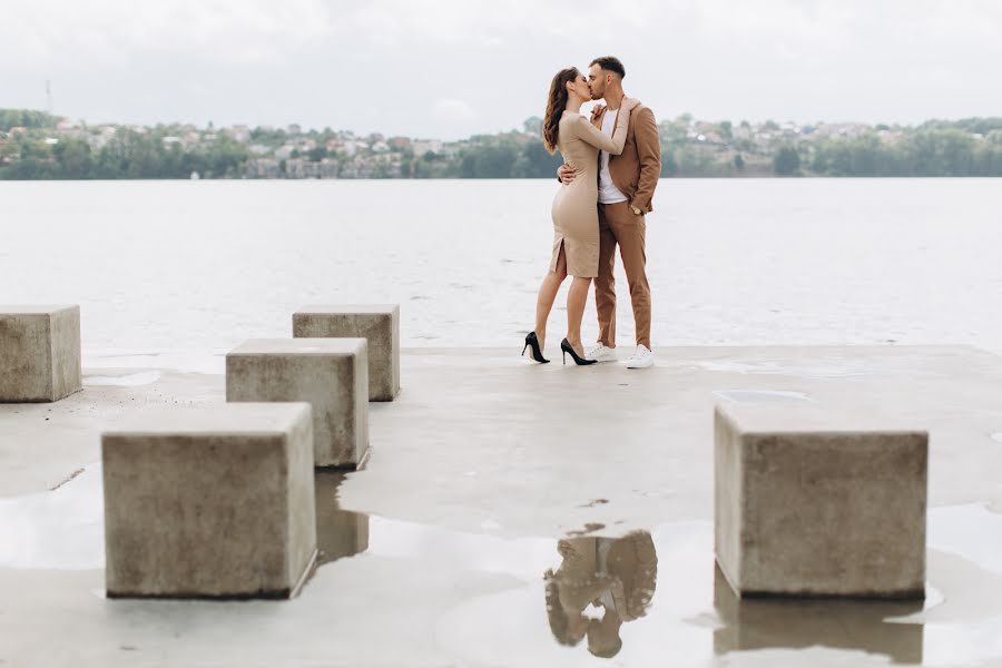 Fotógrafo de casamento Anatoliy Cherkas (cherkas). Foto de 9 de junho 2019