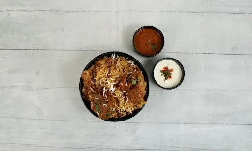 Hyderabadi Chicken Handi Biryani