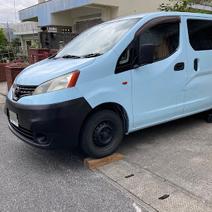 NV200バネット