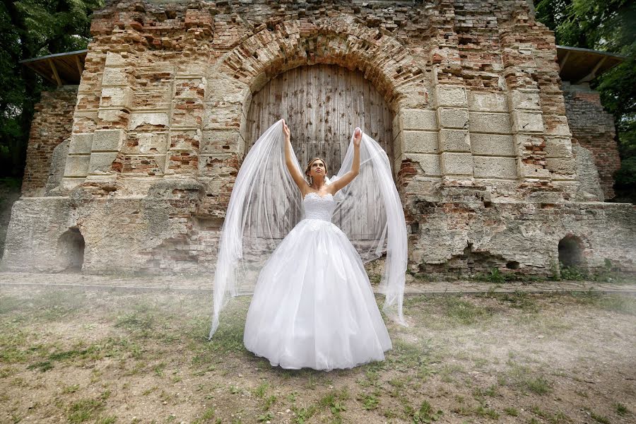 Wedding photographer Sergey Bokhan (mflbsfj). Photo of 13 February