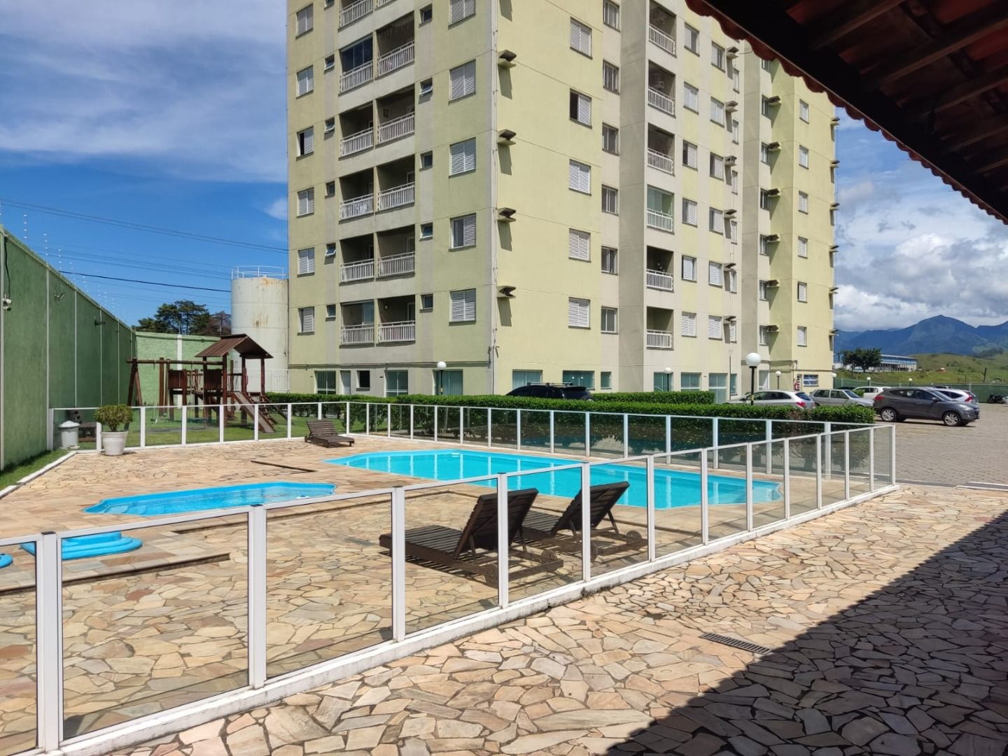 Apartamentos à venda Vila Mogilar