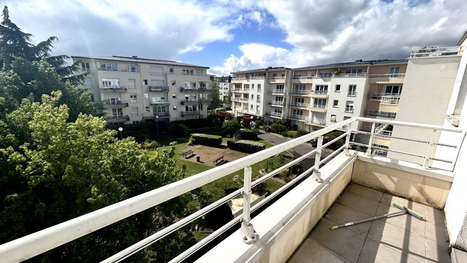 Vente appartement 2 pièces 52.72 m² à Corbeil-Essonnes (91100), 149 800 €