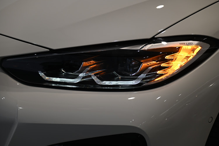 5シリーズ ツーリングの増車？・ニューBMW４シリーズ・ドアノブ選手権・何でも望遠レンズ300㎜・連投にお付き合い感謝致します🥰に関するカスタム事例の投稿画像5枚目