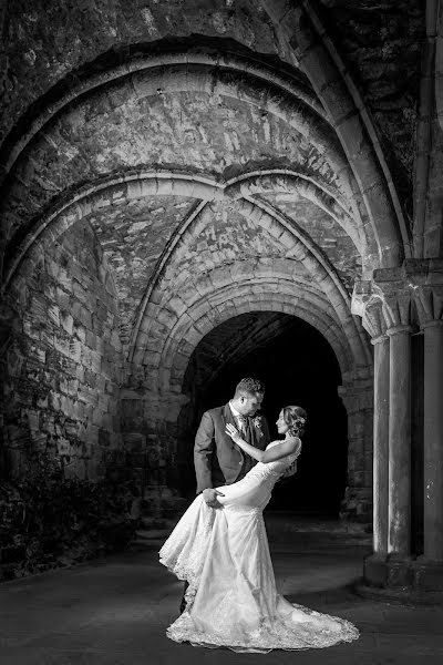 Fotógrafo de bodas Martin Hillary (mhillaryphoto). Foto del 2 de julio 2019